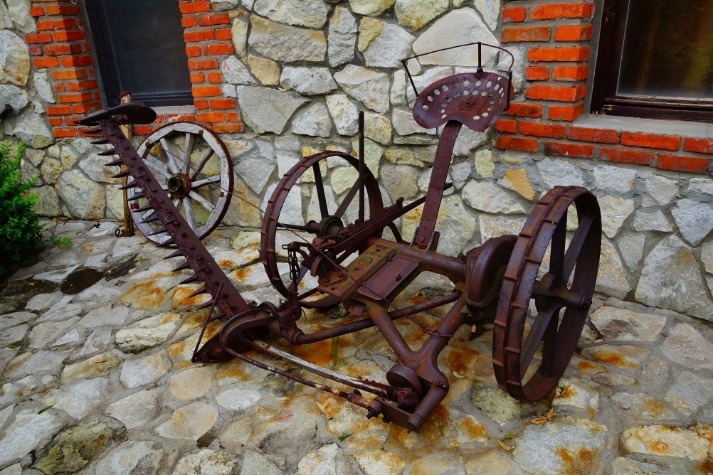 Станица Еланская, музей геноцида казачества. Старинная сельхозтехника. Станица Еланская, музей геноцида казачества. Старинная сельхозтехника.