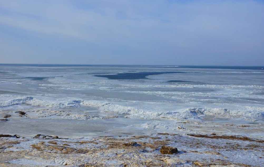 Чумбур-Коса, льды и торосы Чумбур-Коса, льды и торосы