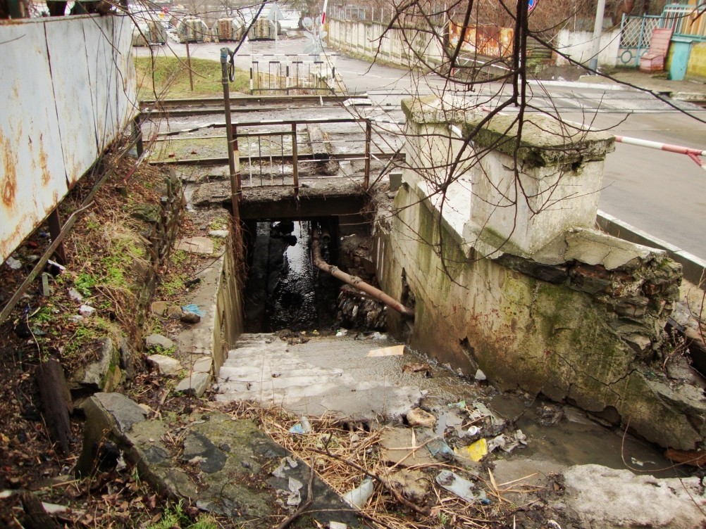 Первый подземный переход в Ростове-на-Дону на 29-й линии. Первый подземный переход в Ростове-на-Дону на 29-й линии.