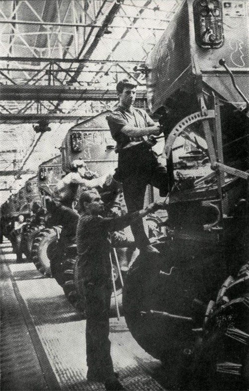 Промышленность Дона Ростсельмаш. Промышленность Дона Ростсельмаш.