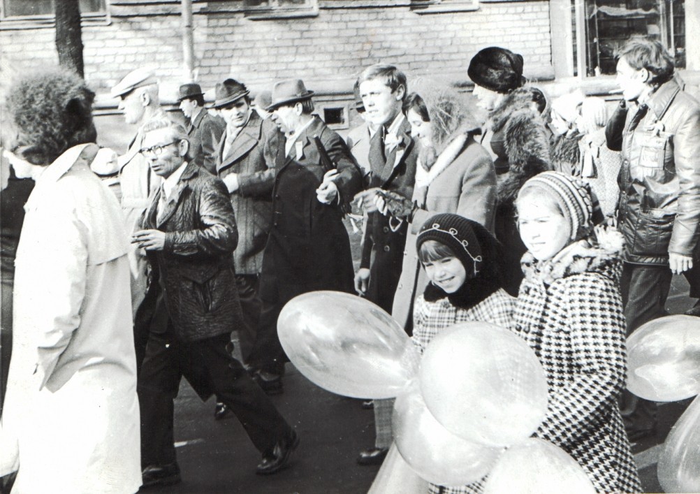 Первомайские и ноябрьские демонстрации в Ростове-на-Дону Первомайские и ноябрьские демонстрации в Ростове-на-Дону