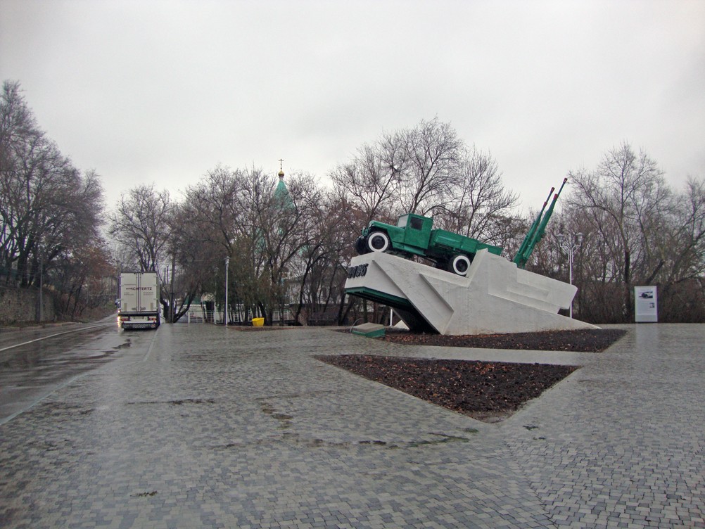 Памятники архитектуры на ул. Гулаева у Аксайской переправы