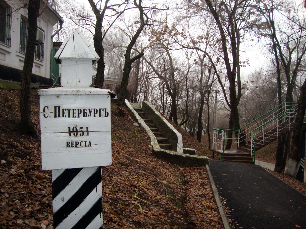Памятники архитектуры на ул. Гулаева у Аксайской переправы