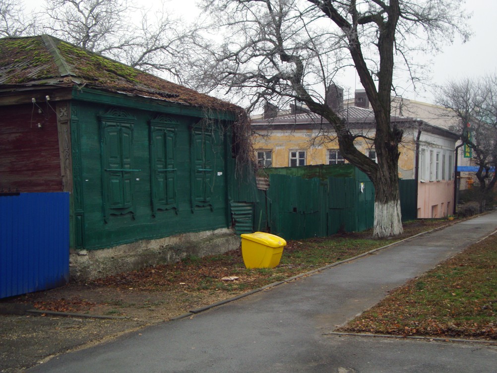 Памятники архитектуры на ул. Гулаева у Аксайской переправы