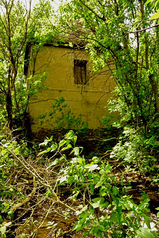 Старая водяная мельница