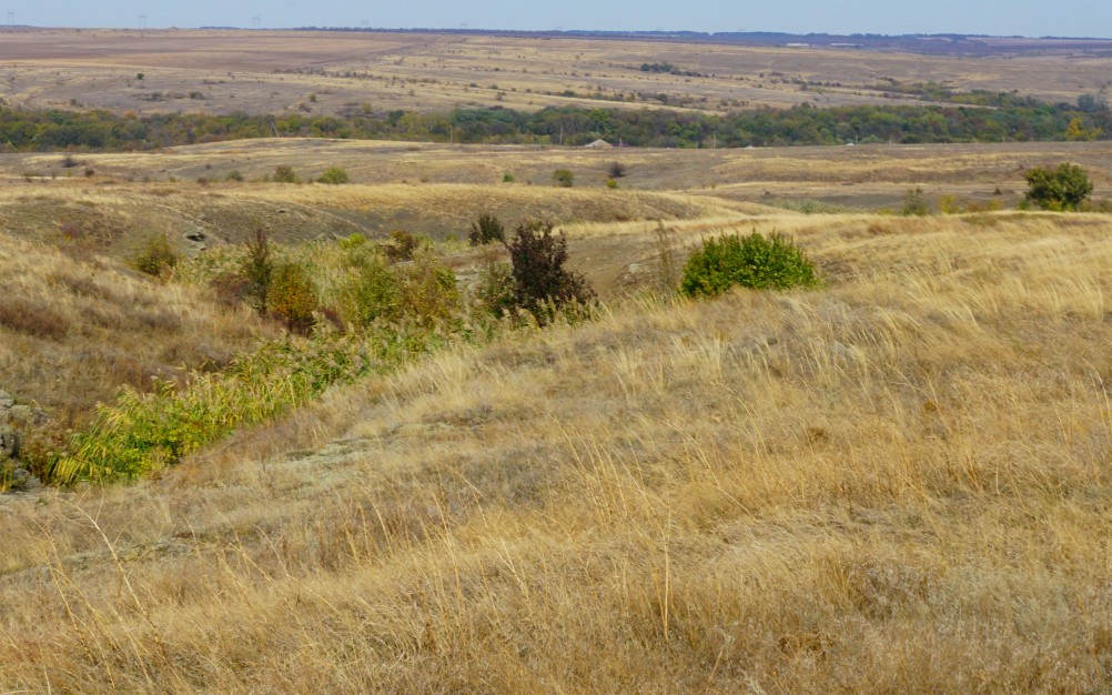 Осенняя степь в долине реки Кундрючьей