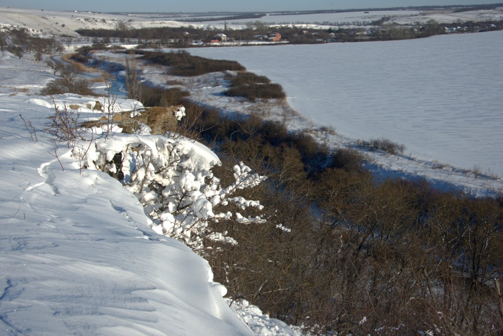 Снежно и морозно во всём крае нашем, и в долине Кундрючей, и на Прохоровских скалах