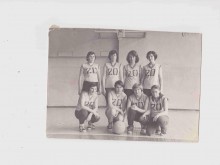 Баскетбольная команда 20 школы. Учитель физ-ры Одинцова